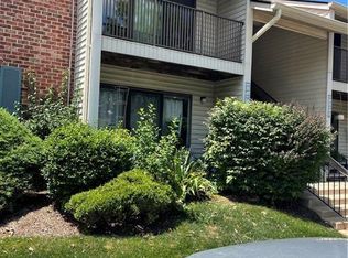 53 Taylor Dr, Franklin Park, NJ 08823