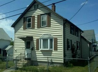 15 N Spruce St, East Providence, RI 02914