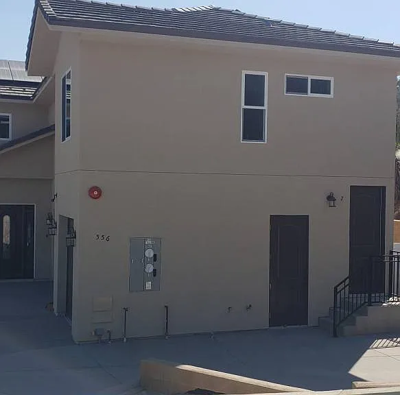 556 Tilling Way #2 — Photo 1