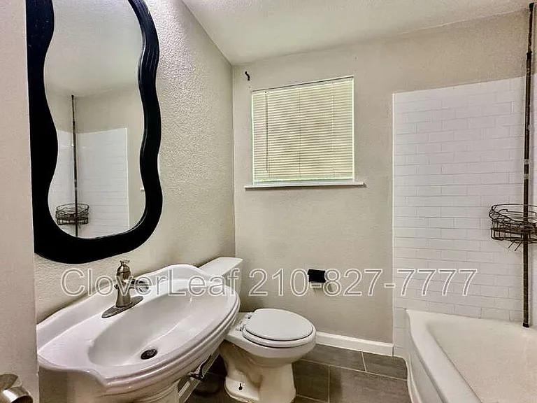 214 Basswood Dr — Photo 20