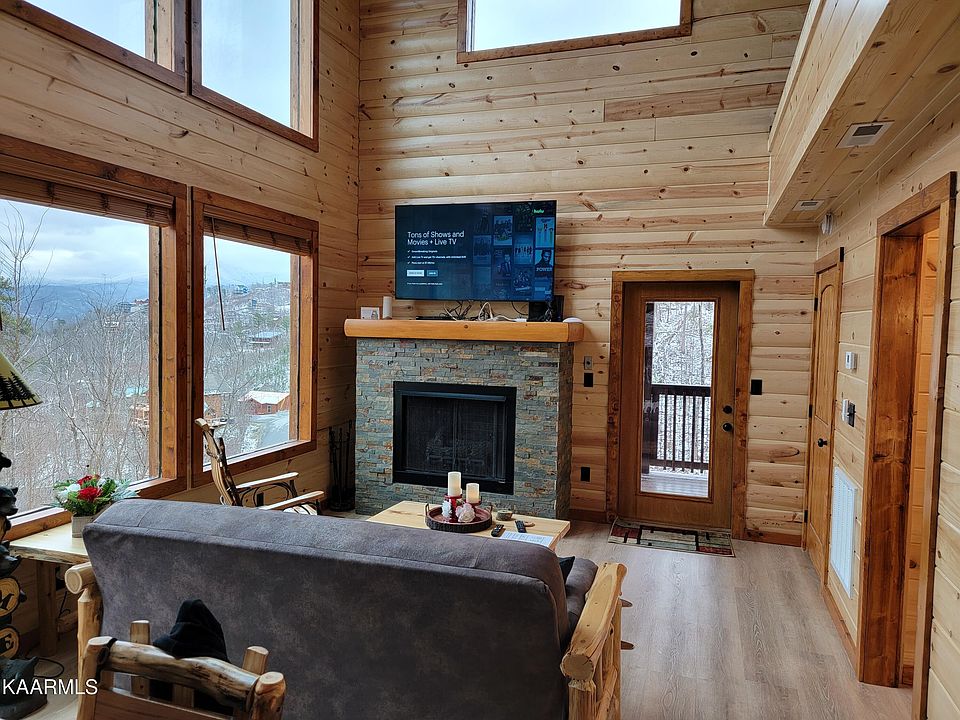 932 Chestnut Dr, Gatlinburg, TN 37738 Zillow