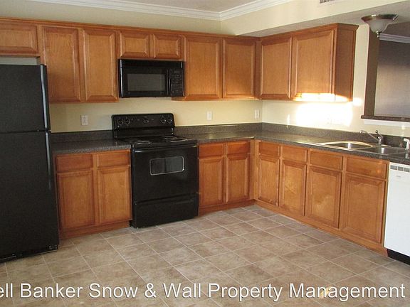 4th image of 3018 London View Dr