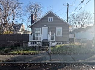 2216 N Oak St, Spokane, WA 99205