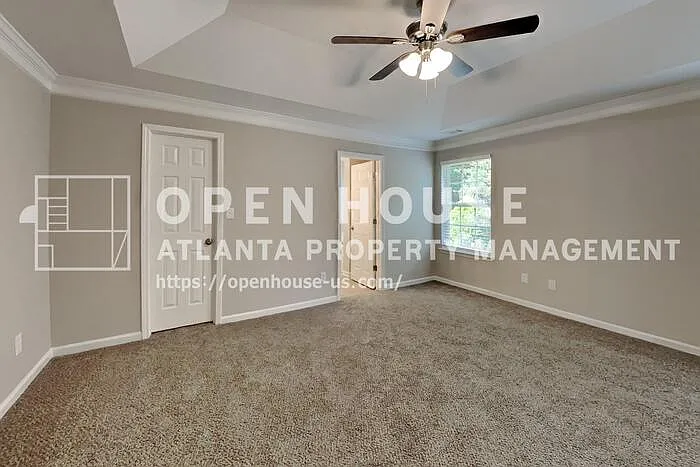 2940 Storybook Ln — Photo 8