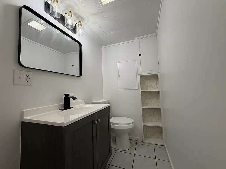 3202 W Birkshire Dr — Photo 41