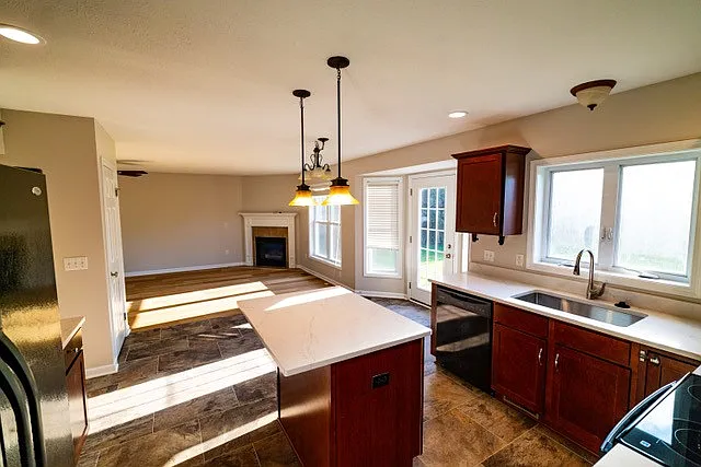 649 Kayloc Cir — Photo 10