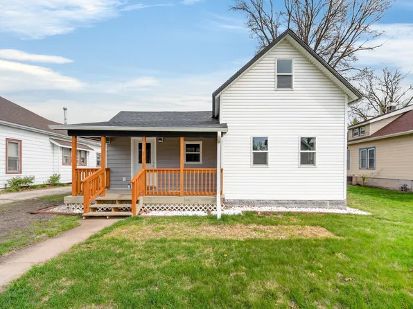 1918 Warford St, Perry, IA 50220