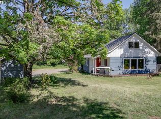 1985 Augusta St, Eugene, OR 97403