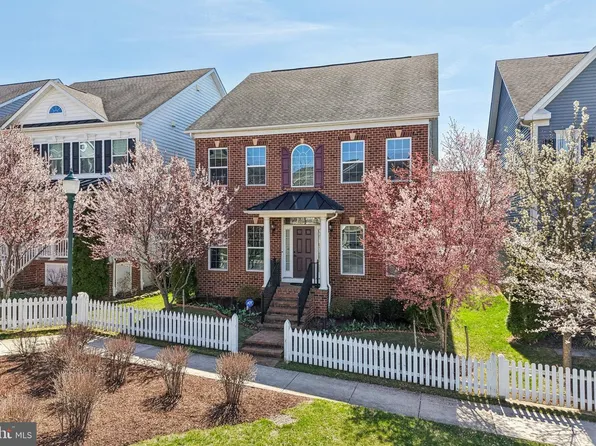 12244 Bluffwood Ter, Clarksburg, MD 20871