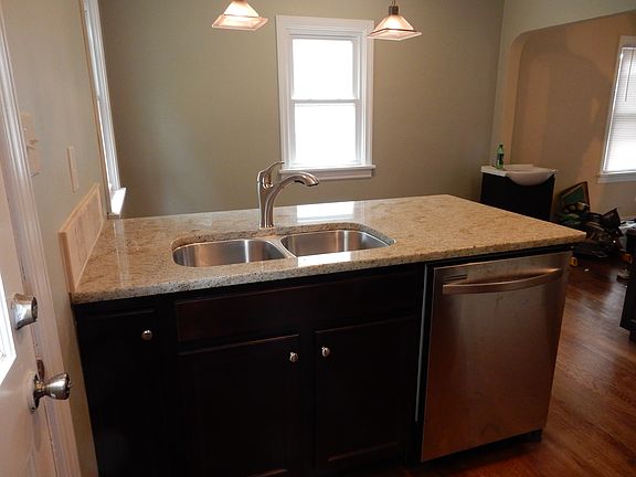 5th image of 2402 Irisdale Ave