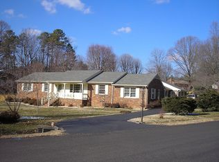 2030 Lindell Rd, North Chesterfield, VA 23236