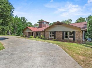 1843 Kolb Rd, Sumter, SC 29154