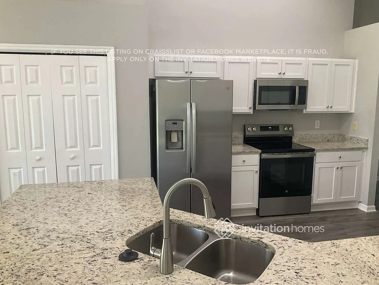 2822 Laurel Leaf Dr Valrico, FL 33594 — Photo 4