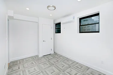 Rented by Nolita Group