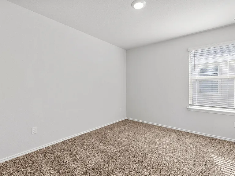 504 Wyatt Way — Photo 20