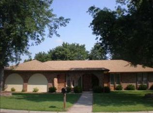 1362 N Maus Ln, Wichita, KS 67212