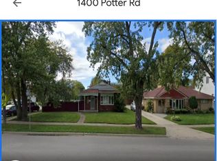 1400 Potter Rd, Park Ridge, IL 60068