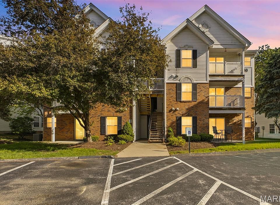 1st image of 430 Benton Dr APT A