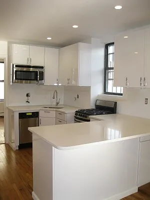 Rented by Tower Brokerage | media 28