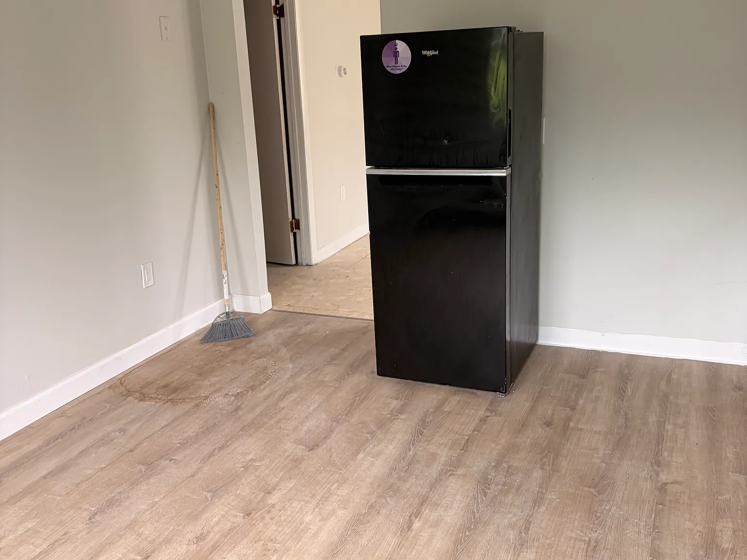 2 bed, $1,275 — Photo 4