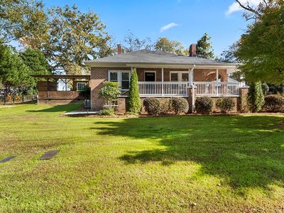 400 N Church St, Ninety Six, SC, 29666