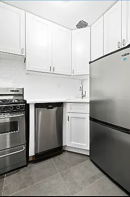 Rented by Corcoran | media 7