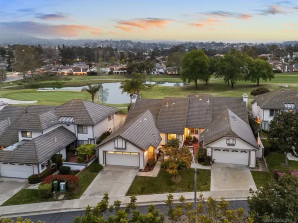 1974 Spyglass Cir, Vista, CA 92081