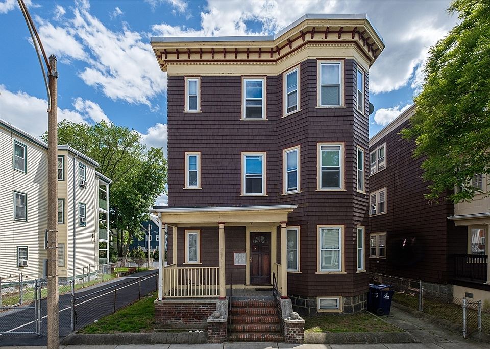 1st image of 15 Romsey St