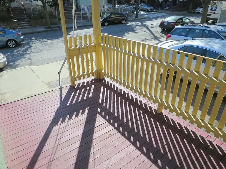 4 Edgar Ct #1 — Photo 8