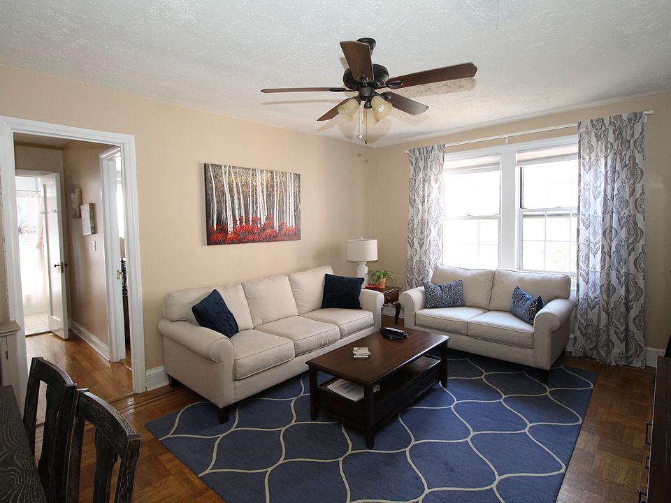 1st image of 300 S Broadway APT 4K
