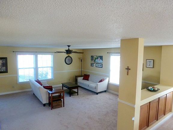 4th image of 2564 Soule Dr