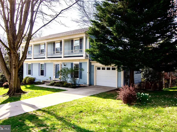 10603 Reeds Landing Cir, Burke, VA 22015