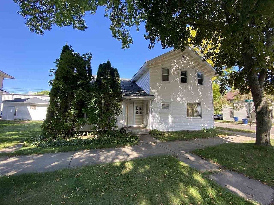 1st image of 636 Kickbusch St