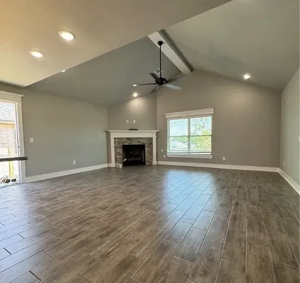 4302 SW Adams Rd — Photo 3