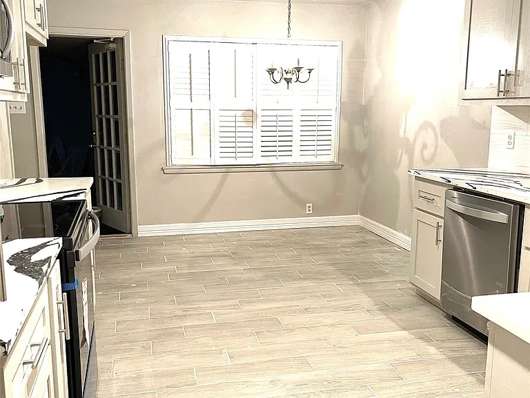 5131 Indigo St — Photo 5