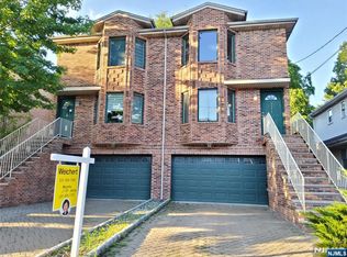 393 Washington Ave, Cliffside Park, NJ 07010