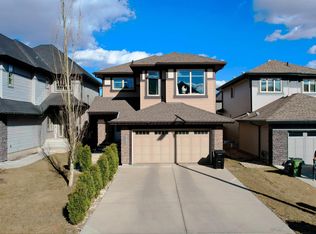 3223 Allan Way SW, Edmonton, AB T6W 2L8