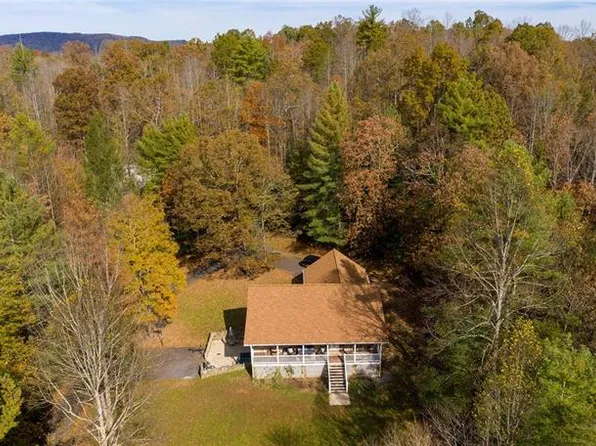 5969 Hollow Springs Cir, Boomer, NC 28606