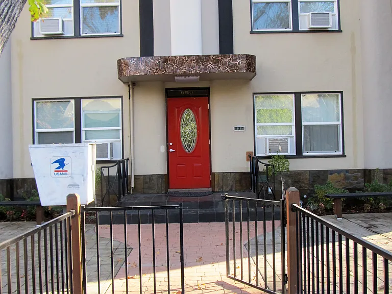 650 Dave Brubeck Way #4B — Photo 20