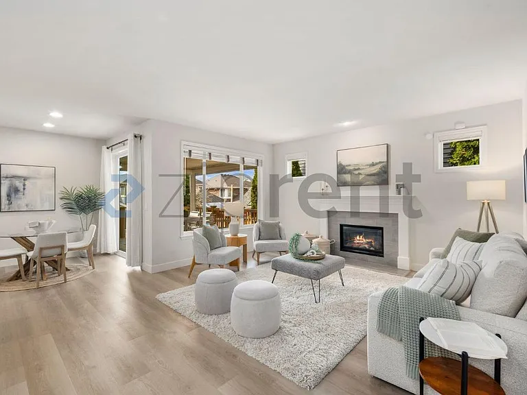 2045 32nd Ave NE — Photo 12