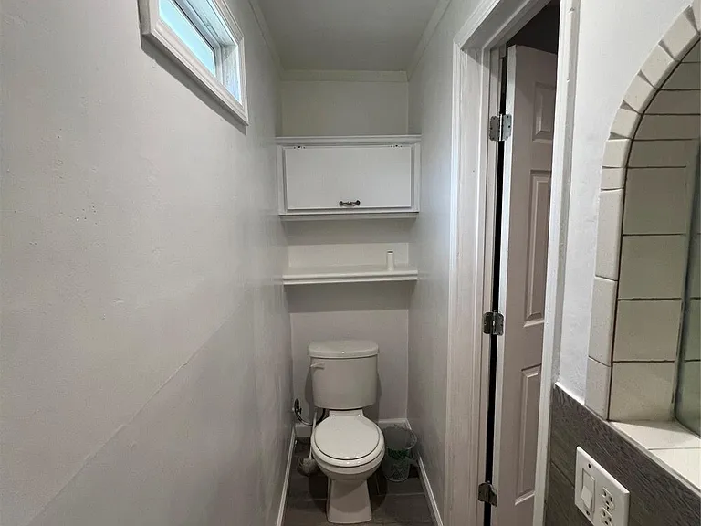 3821 Moore St — Photo 10