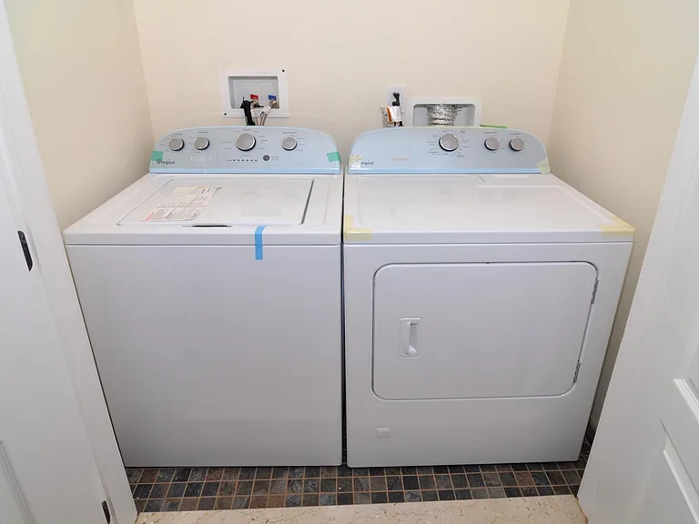 27 Fisher Ave #2 — Photo 10