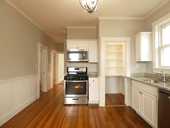 2nd image of 77 Saint Andrew Rd #1