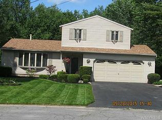 5425 Carina Cir, Clay, NY 13041