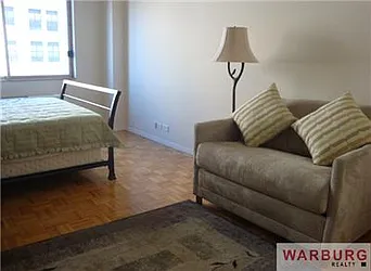Rented by Warburg