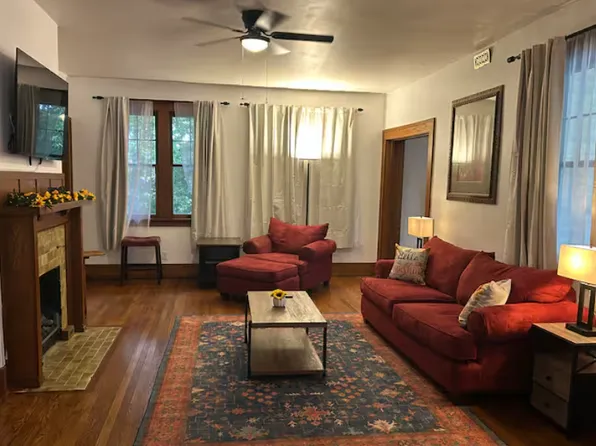 547 Alabama St, Lawrence, KS 66044