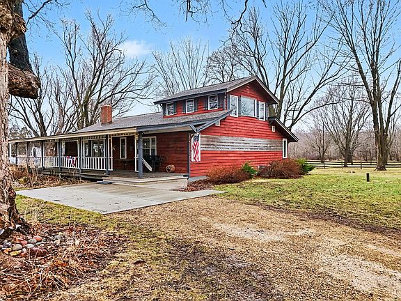 2nd image of 518 Trout Brook Rd