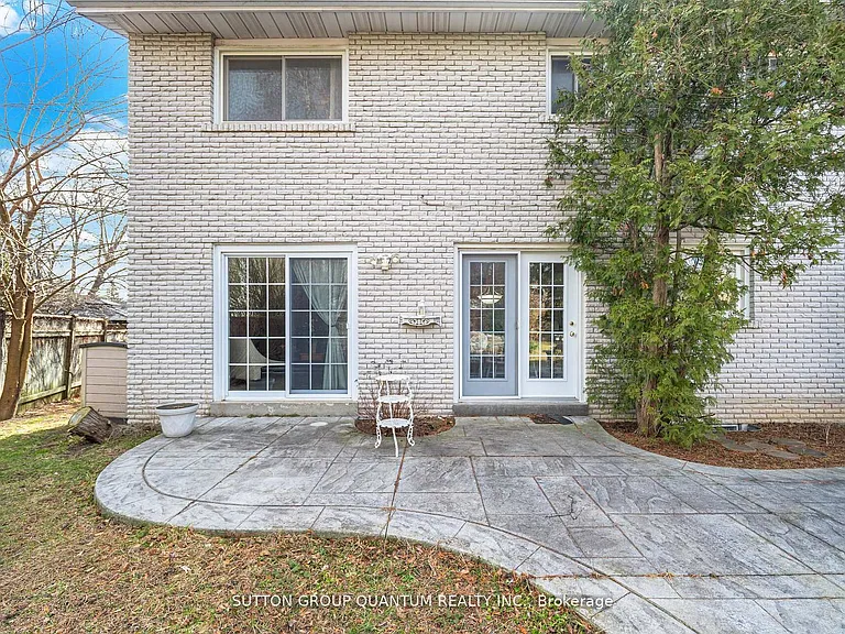1511 Ifield Rd — Photo 42