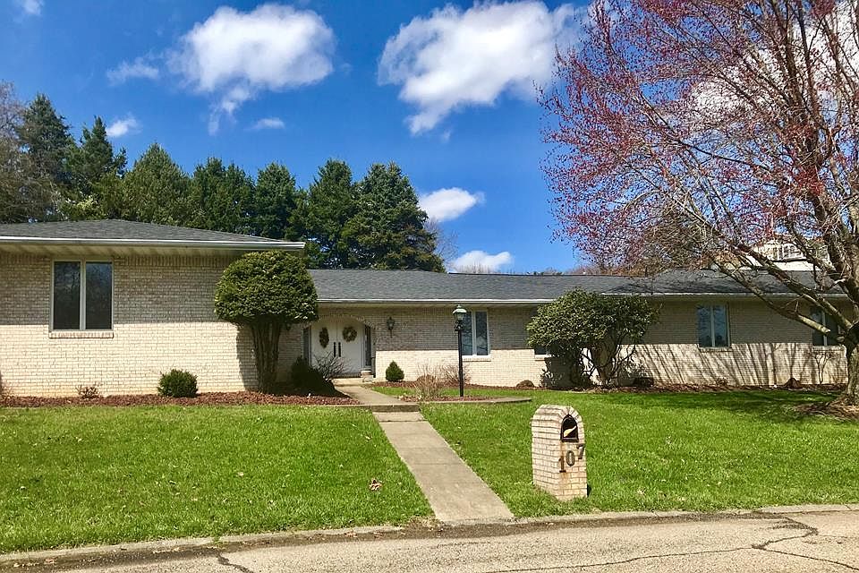 1st image of 107 Leatherwood Dr