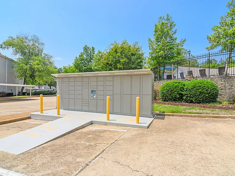 2000 Lexington Pointe — Photo 12